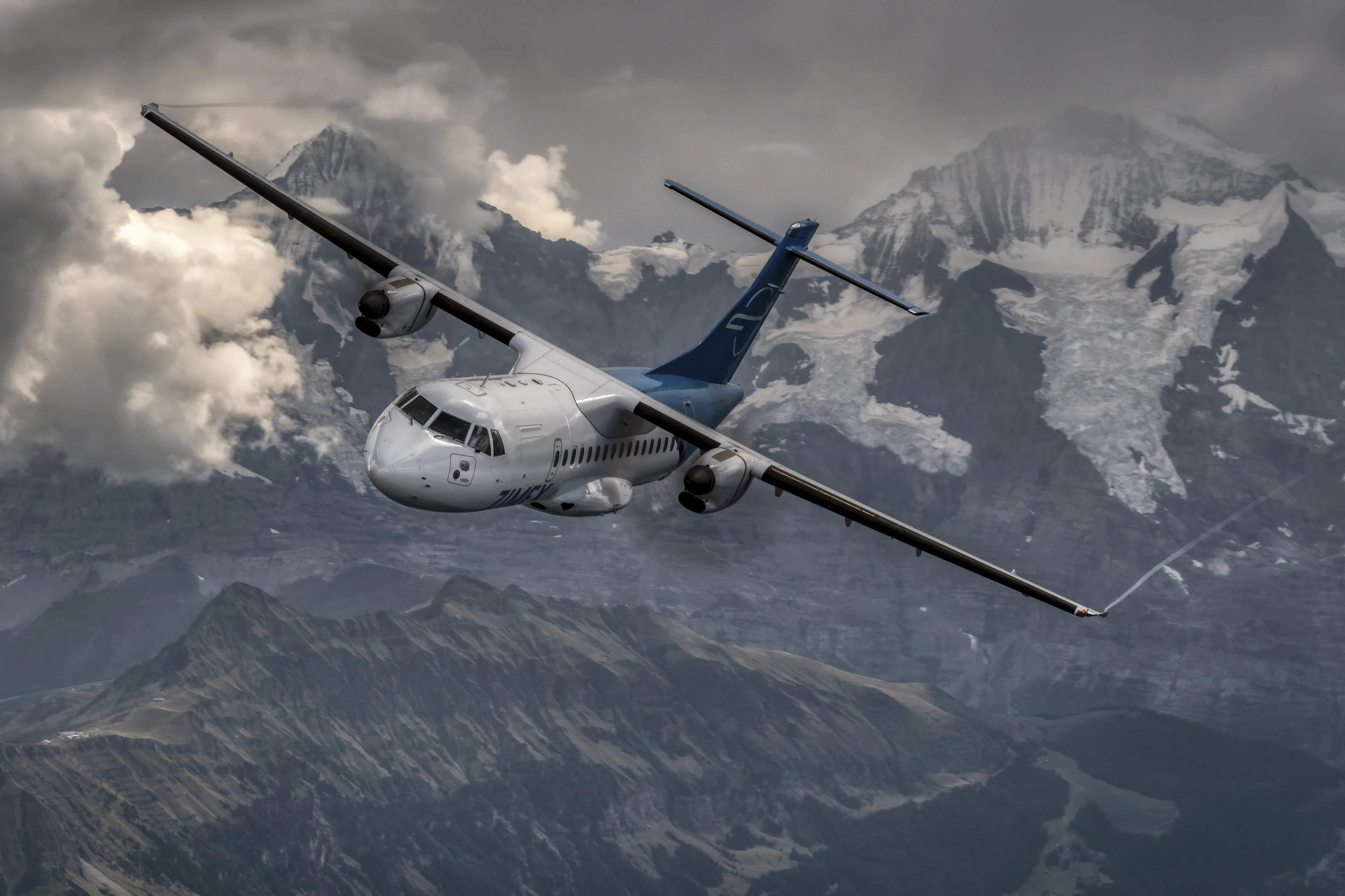 The Zimex ATR 42-500 over the Alps