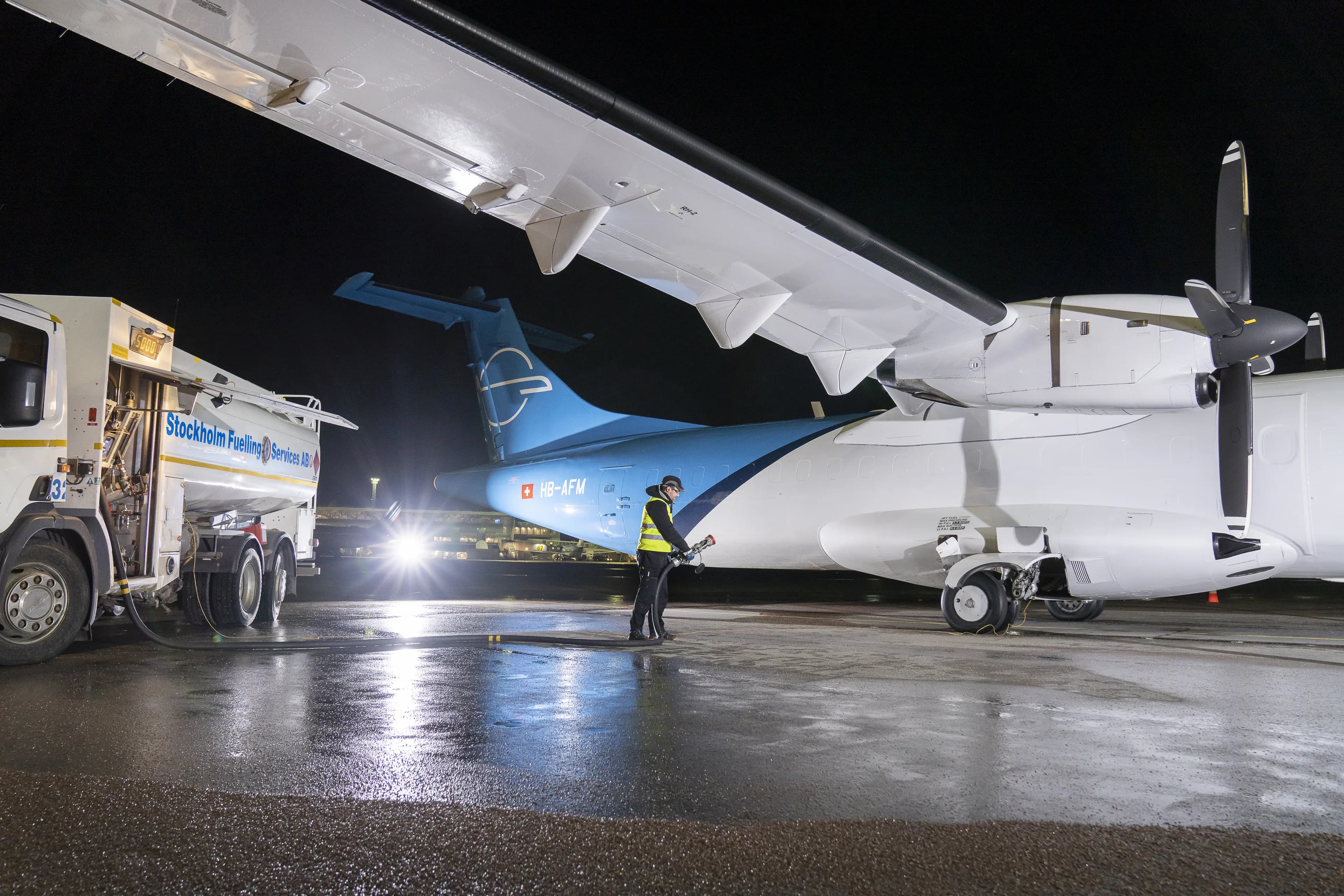 Refuelling a Zimex ATR 72 freighter at night